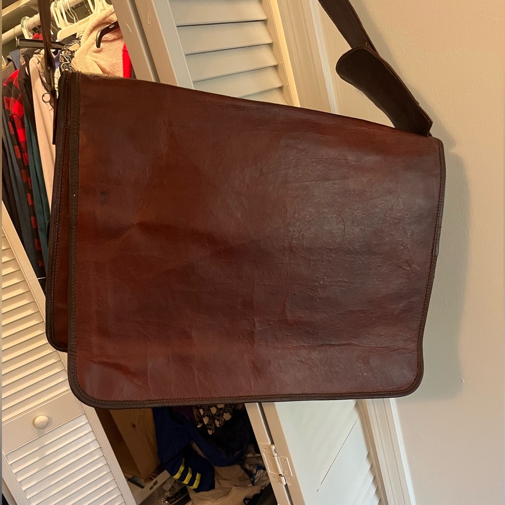 Vintage leather messenger bag